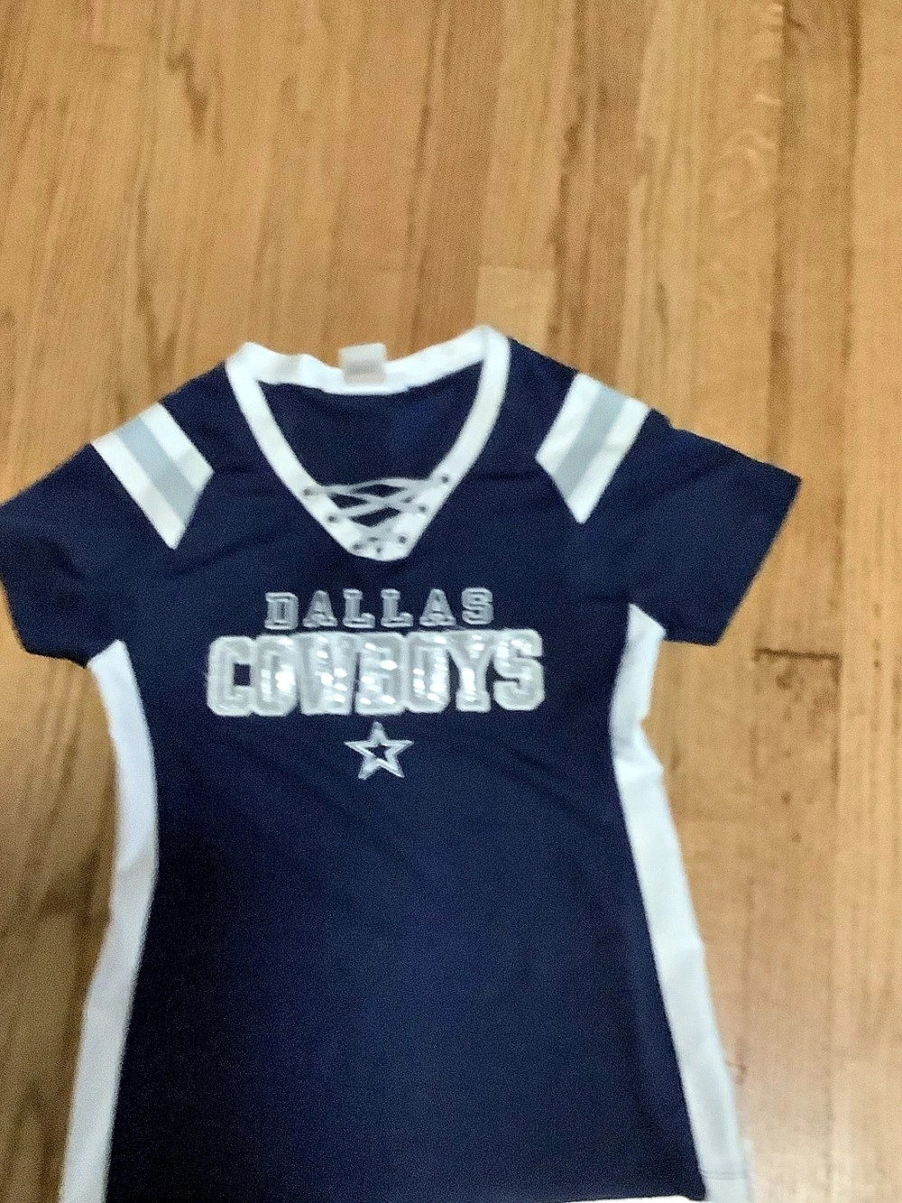 Dallas Cowboys women’s Tee Blue & White Size Medium